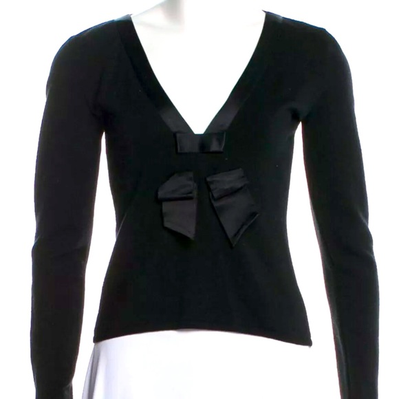Valentino black V-neck Sweater Long Sleeve Wool